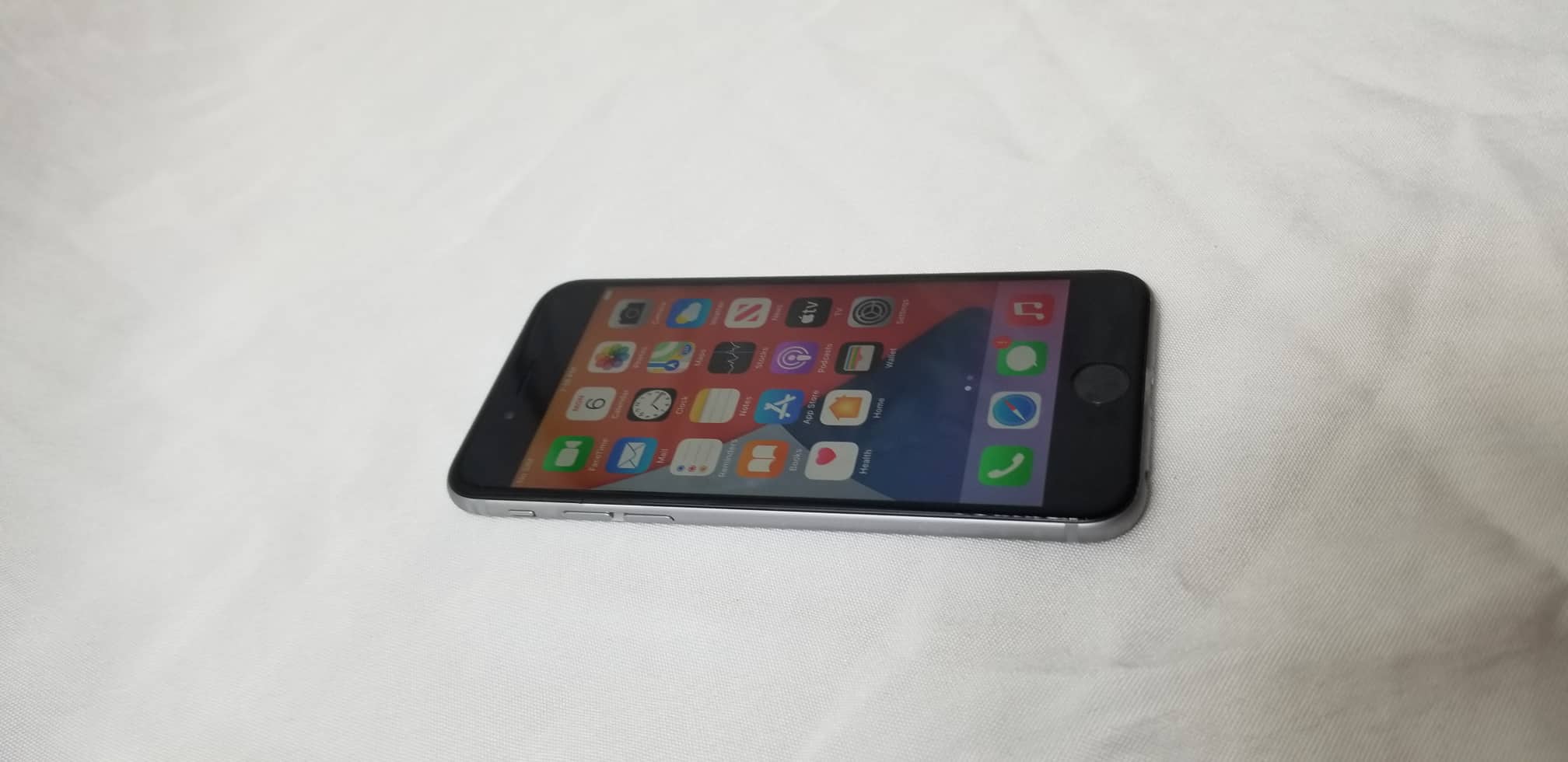 Apple Iphone 6s 32gb Memorije Space Gray Otkljucan